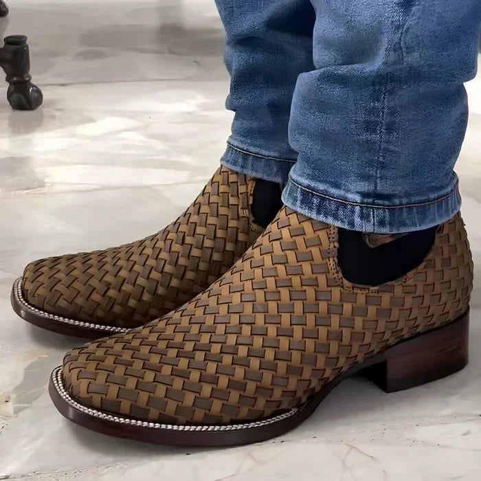 Bota Snake Couro Robusto Impermeável com Chapéu, Cinto e Faca