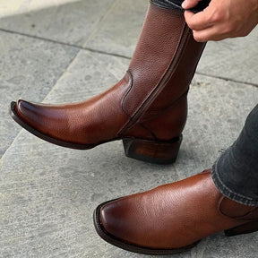 Kit Bota Maverick Masculino de Couro Legítimo com 3 Brindes – Cinto, Chapéu e Carteira